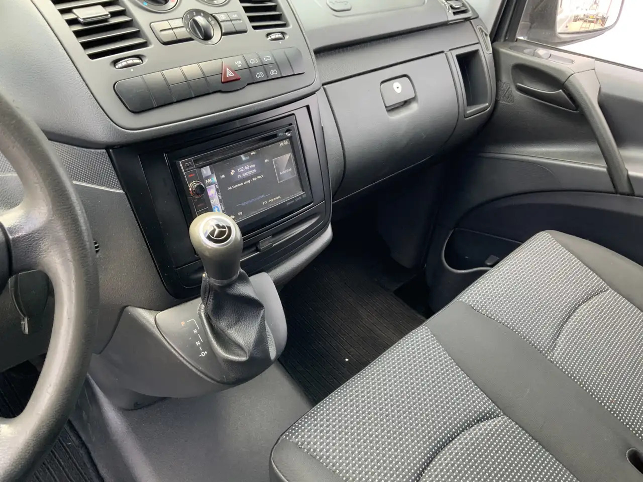 Mercedes-Benz Vito 122 CDI Automaat Koel Auto werkt 100 % 0.gr Airco - Autoutilitară frigorifica: Foto 5 Mercedes-Benz Vito 122 CDI Automaat Koel Auto werkt 100 % 0.gr Airco - Autoutilitară frigorifica: Foto 5