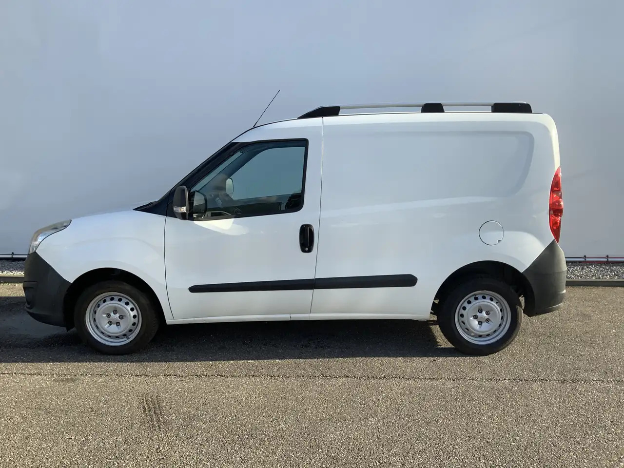 Opel Combo 1.3 CDTi L1H1 ecoFLEX Edition Airco Trekhaak 1000 - Autoutilitară compactă: Foto 3 Opel Combo 1.3 CDTi L1H1 ecoFLEX Edition Airco Trekhaak 1000 - Autoutilitară compactă: Foto 3