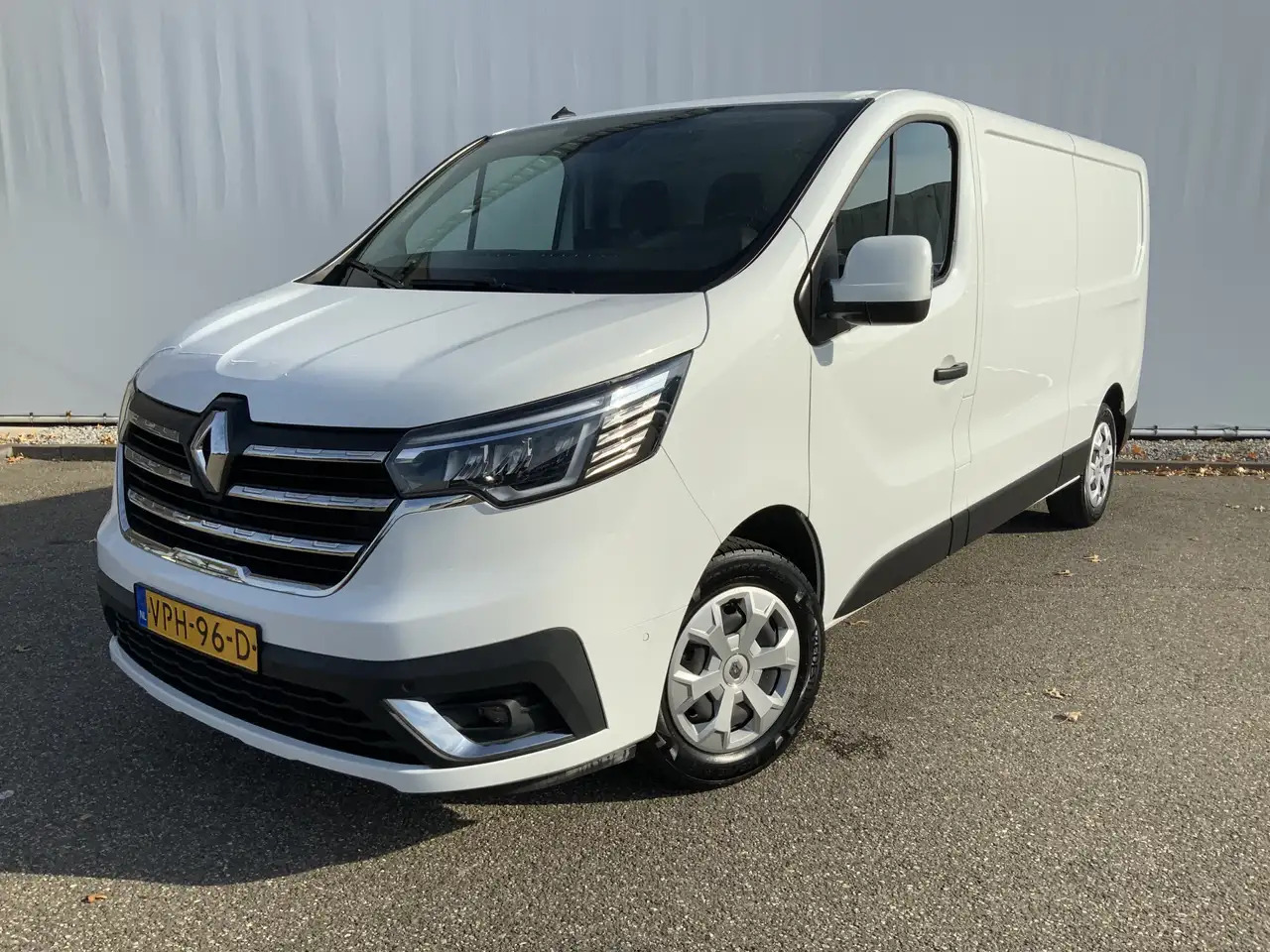 Renault Trafic 2.0 dCi 130 T30 L2H1 Work Edition Airco Cruise Nav - Dubă: Foto 1 Renault Trafic 2.0 dCi 130 T30 L2H1 Work Edition Airco Cruise Nav - Dubă: Foto 1