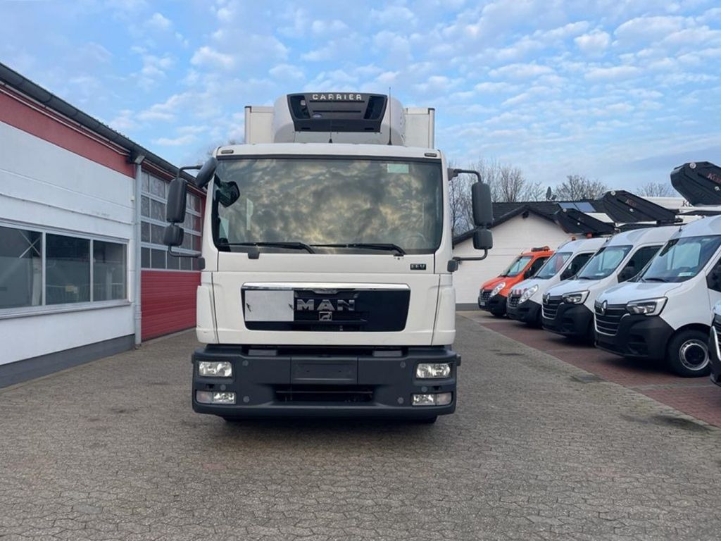 MAN TGL 10.220 Doka Möbelkoffer Umzug Fahrzeug - Camion frigider: Foto 2 MAN TGL 10.220 Doka Möbelkoffer Umzug Fahrzeug - Camion frigider: Foto 2