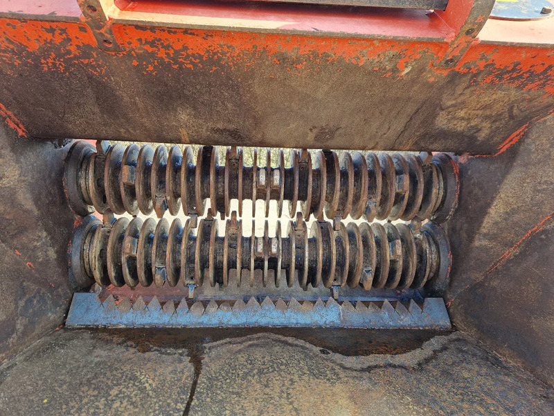 ALLU SC 2-15 original screener crusher CW30/40 zeer weinig gebruikt - Cupă pentru Utilaje constructii: Foto 2 ALLU SC 2-15 original screener crusher CW30/40 zeer weinig gebruikt - Cupă pentru Utilaje constructii: Foto 2