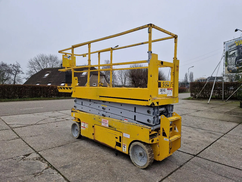Genie GS2032 elektrisch werkhoogte 8m. met keuring - Platforma foarfeca: Foto 4 Genie GS2032 elektrisch werkhoogte 8m. met keuring - Platforma foarfeca: Foto 4