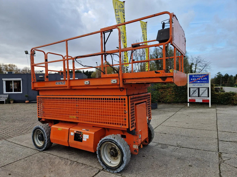 JLG 4069LE met maar 419 uur - Platforma foarfeca: Foto 2 JLG 4069LE met maar 419 uur - Platforma foarfeca: Foto 2
