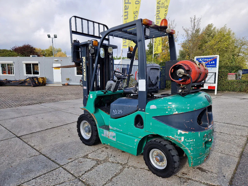 Maximal Nissan Zhejiang 2.5 ton LPG LOW HOURS - Stivuitor GPL: Foto 5 Maximal Nissan Zhejiang 2.5 ton LPG LOW HOURS - Stivuitor GPL: Foto 5