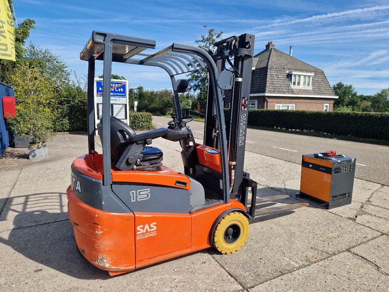 Toyota 1500 kg. elektrisch hefhoogte 5.00m. - Electrostivuitor: Foto 1 Toyota 1500 kg. elektrisch hefhoogte 5.00m. - Electrostivuitor: Foto 1