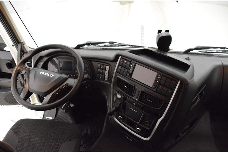 Cap tractor Iveco Stralis AS440S40 LNG Natural Power: Foto 6