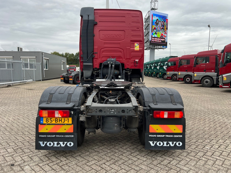 Volvo FH13.420 Globetrotter - ADR - Cap tractor: Foto 5 Volvo FH13.420 Globetrotter - ADR - Cap tractor: Foto 5