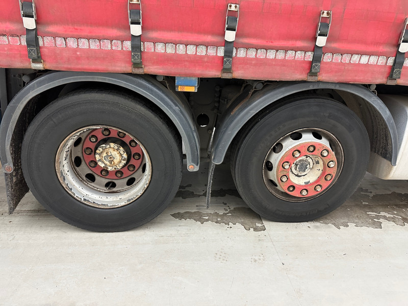 DAF CF 440 - 6x2 - Camion cu prelată: Foto 4 DAF CF 440 - 6x2 - Camion cu prelată: Foto 4