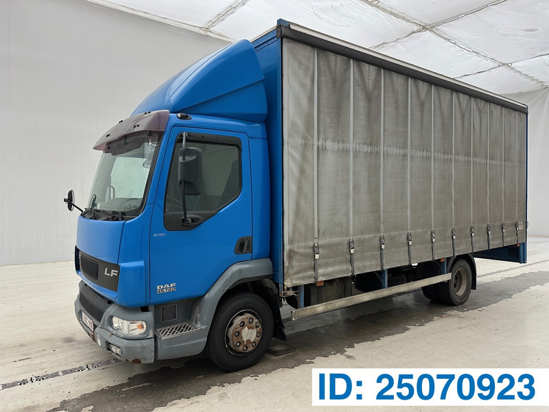 DAF LF45.150 - Camion cu prelată: Foto 1 DAF LF45.150 - Camion cu prelată: Foto 1
