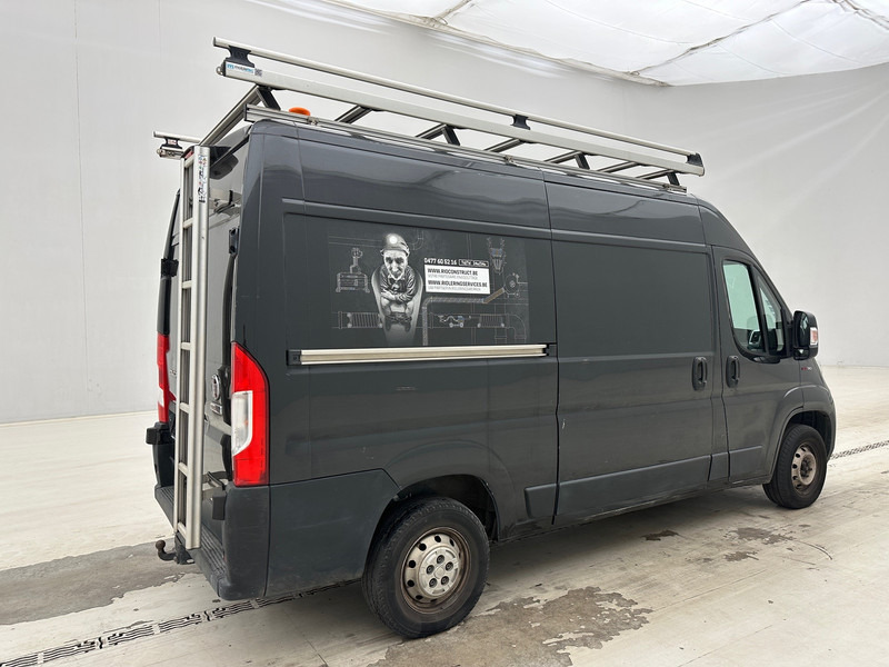 Fiat Ducato 2.3 130 - Dubă: Foto 4 Fiat Ducato 2.3 130 - Dubă: Foto 4