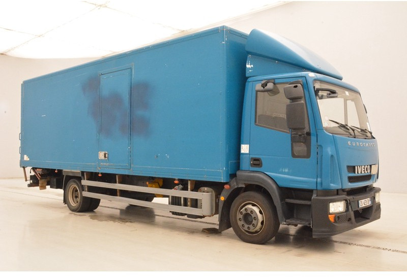 Iveco Eurocargo 120E18* - Camion furgon: Foto 3 Iveco Eurocargo 120E18* - Camion furgon: Foto 3