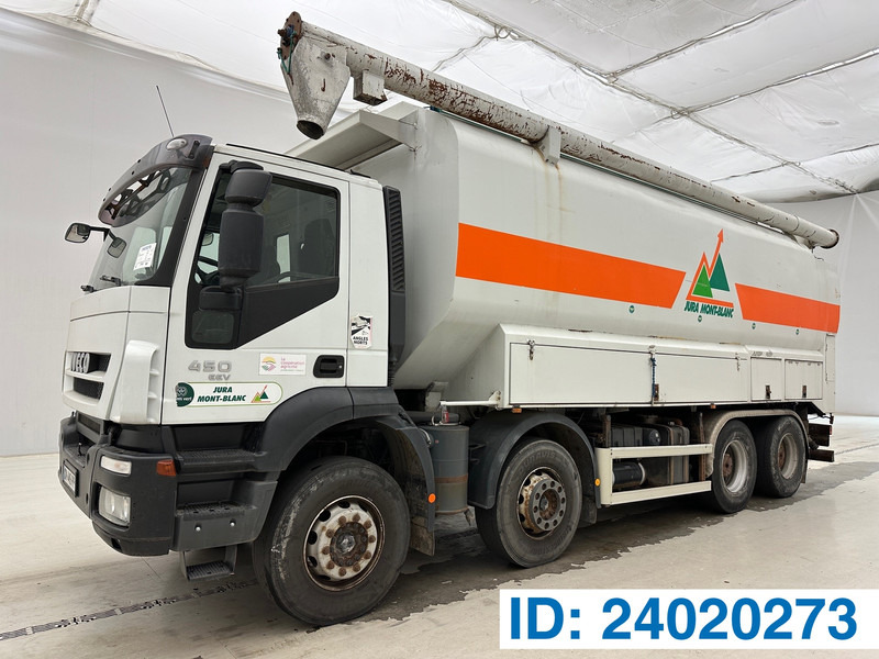 Iveco Eurotrakker 450* - Camion cisternă: Foto 1 Iveco Eurotrakker 450* - Camion cisternă: Foto 1