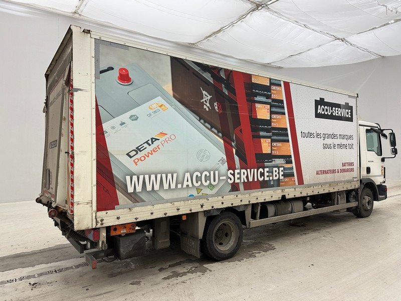 MAN TGL 12.220 - Camion furgon: Foto 4 MAN TGL 12.220 - Camion furgon: Foto 4