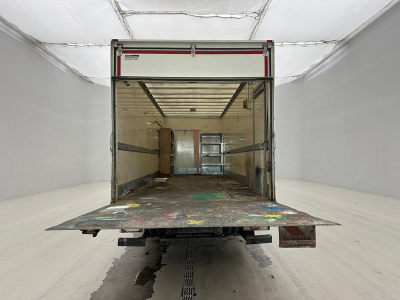 MAN TGL 12.220 - Camion furgon: Foto 5 MAN TGL 12.220 - Camion furgon: Foto 5