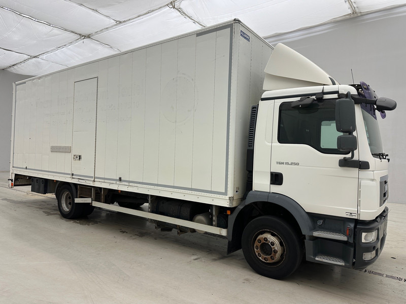 MAN TGM 15.250 - Camion furgon: Foto 3 MAN TGM 15.250 - Camion furgon: Foto 3