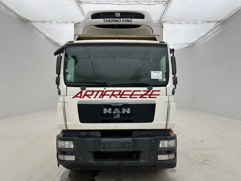 MAN TGM 18.250 - Camion frigider: Foto 2 MAN TGM 18.250 - Camion frigider: Foto 2