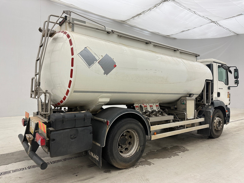MAN TGM 18.290 - 4x2 - Camion cisternă: Foto 4 MAN TGM 18.290 - 4x2 - Camion cisternă: Foto 4