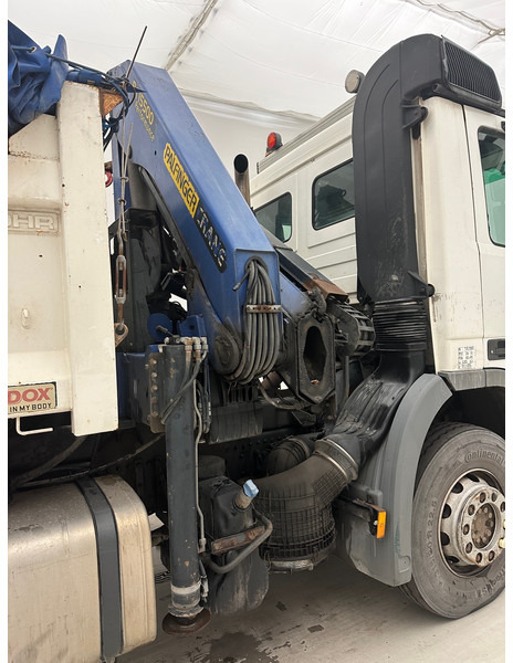 Mercedes-Benz Actros 2632 - 6x4 - Camion basculantă, Camion cu macara: Foto 4 Mercedes-Benz Actros 2632 - 6x4 - Camion basculantă, Camion cu macara: Foto 4