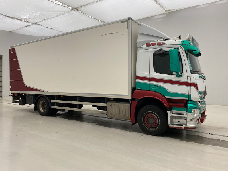 Mercedes-Benz Antos 1832* - Camion furgon: Foto 3 Mercedes-Benz Antos 1832* - Camion furgon: Foto 3