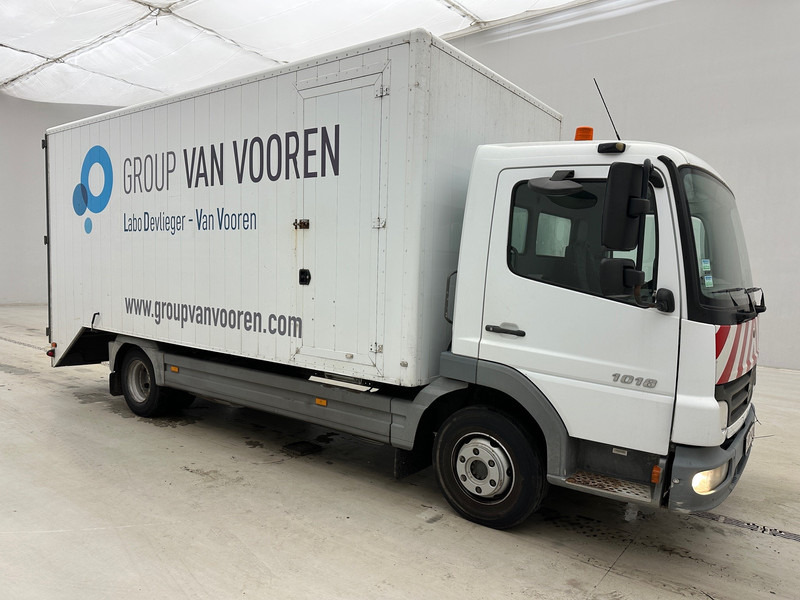 Mercedes-Benz Atego 1018 - Camion furgon: Foto 3 Mercedes-Benz Atego 1018 - Camion furgon: Foto 3