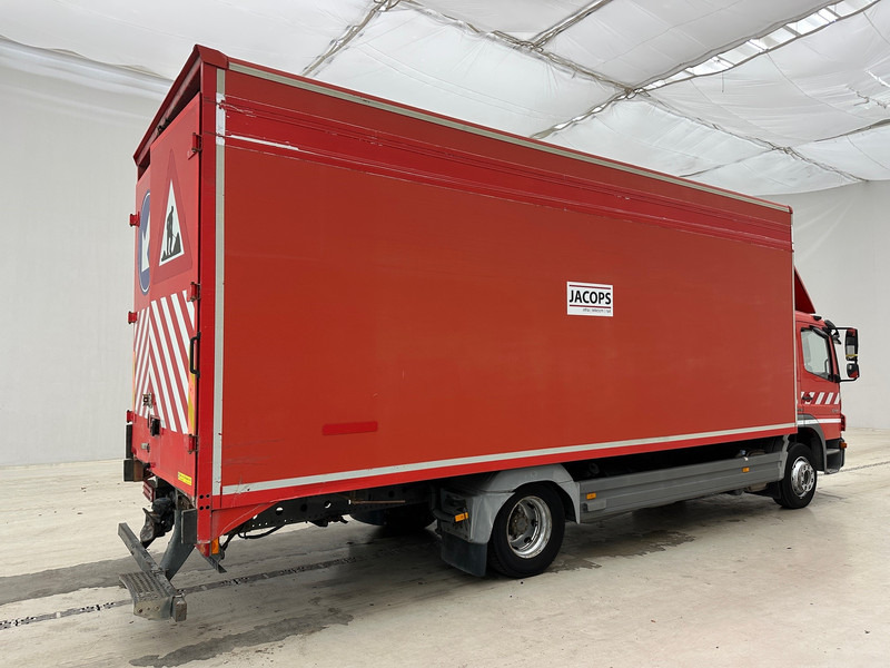 Mercedes-Benz Atego 1218 - Camion furgon: Foto 4 Mercedes-Benz Atego 1218 - Camion furgon: Foto 4