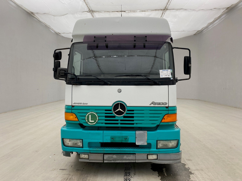 Mercedes-Benz Atego 1828 - Camion platformă, Camion cu macara: Foto 2 Mercedes-Benz Atego 1828 - Camion platformă, Camion cu macara: Foto 2