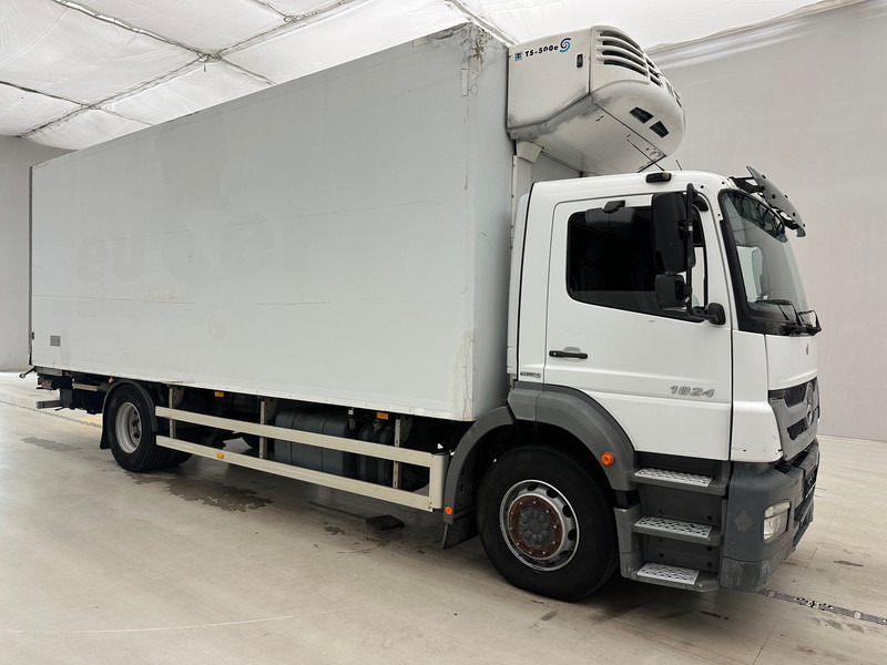 Mercedes-Benz Axor 1824 - Camion frigider: Foto 3 Mercedes-Benz Axor 1824 - Camion frigider: Foto 3