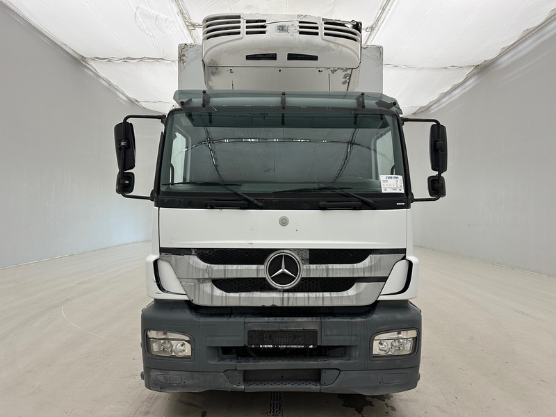 Mercedes-Benz Axor 1824 - Camion frigider: Foto 2 Mercedes-Benz Axor 1824 - Camion frigider: Foto 2
