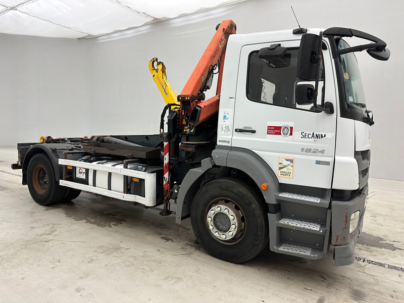 Mercedes-Benz Axor 1824 - Camion cu cârlig, Camion cu macara: Foto 3 Mercedes-Benz Axor 1824 - Camion cu cârlig, Camion cu macara: Foto 3