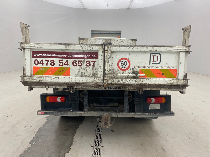 Nissan Atleon 120.25 - Camion basculantă: Foto 5 Nissan Atleon 120.25 - Camion basculantă: Foto 5