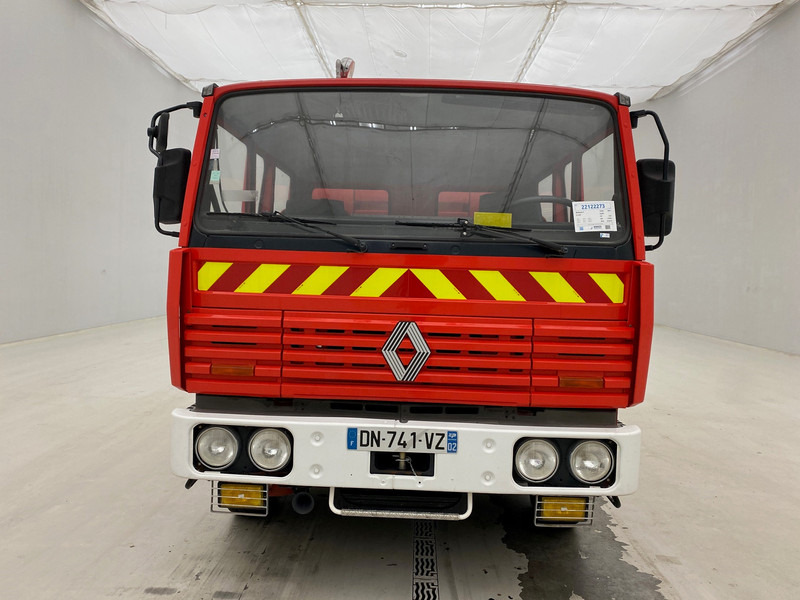 Renault G230 - Autospeciala de stins incendii: Foto 2 Renault G230 - Autospeciala de stins incendii: Foto 2