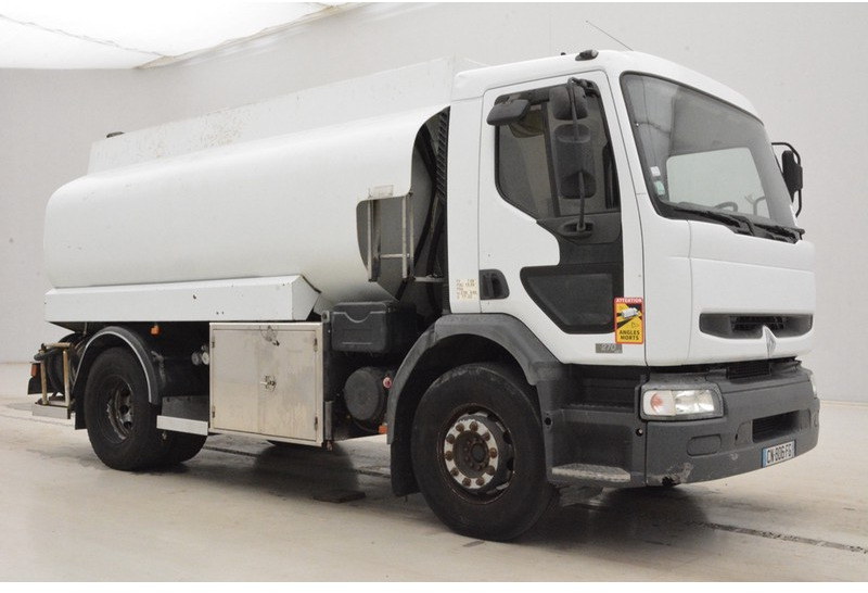Renault Premium 270 DCi - Camion cisternă: Foto 3 Renault Premium 270 DCi - Camion cisternă: Foto 3