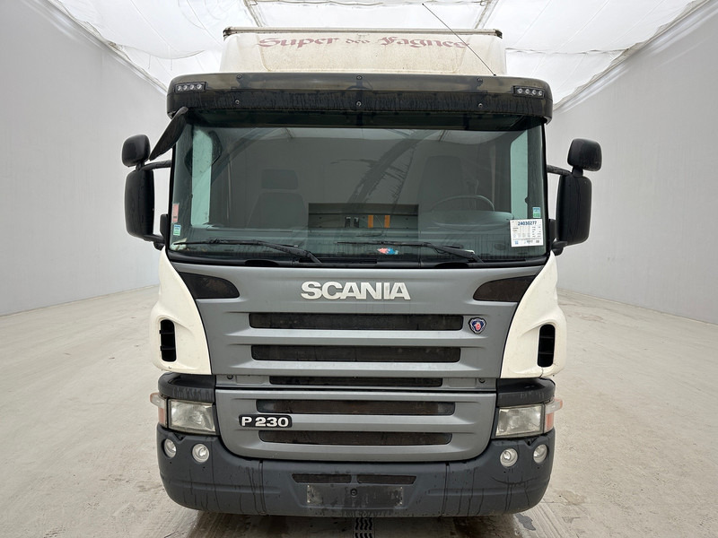 Scania P230* - Camion furgon: Foto 2 Scania P230* - Camion furgon: Foto 2