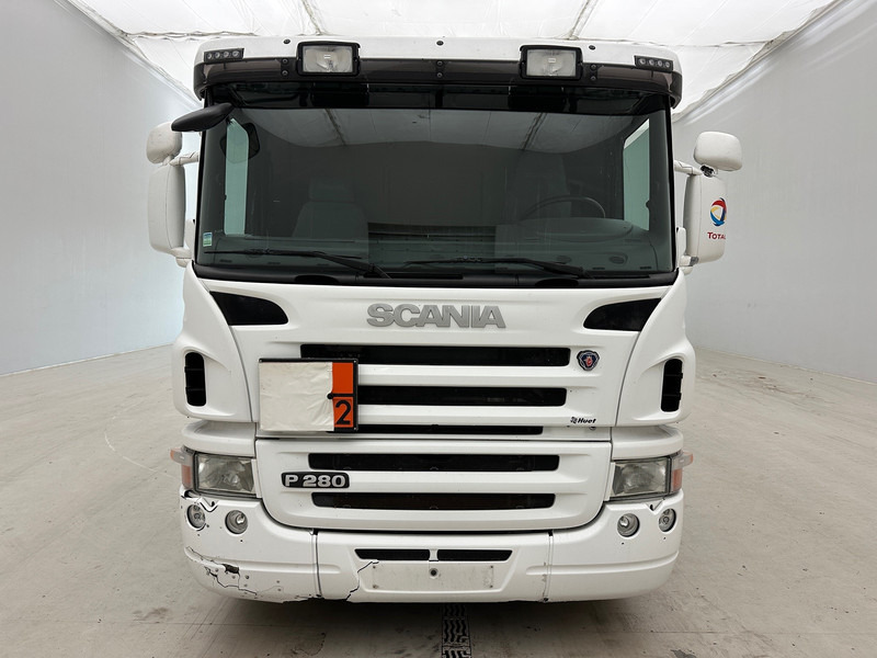 Scania P280 - Camion cisternă: Foto 2 Scania P280 - Camion cisternă: Foto 2