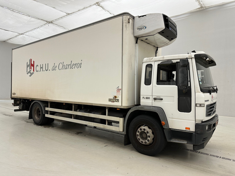 Volvo FL 220 - Camion frigider: Foto 3 Volvo FL 220 - Camion frigider: Foto 3