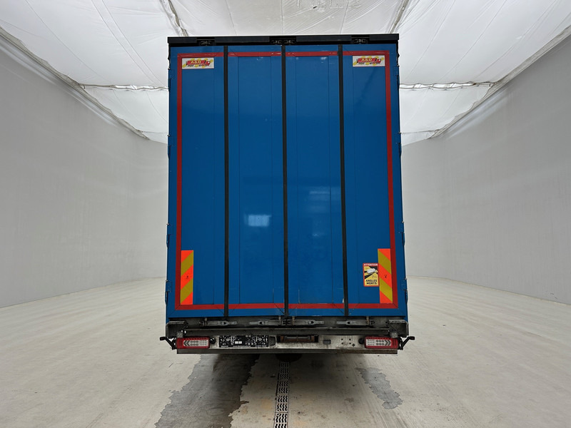 Volvo FM 330 - Camion cu prelată: Foto 5 Volvo FM 330 - Camion cu prelată: Foto 5