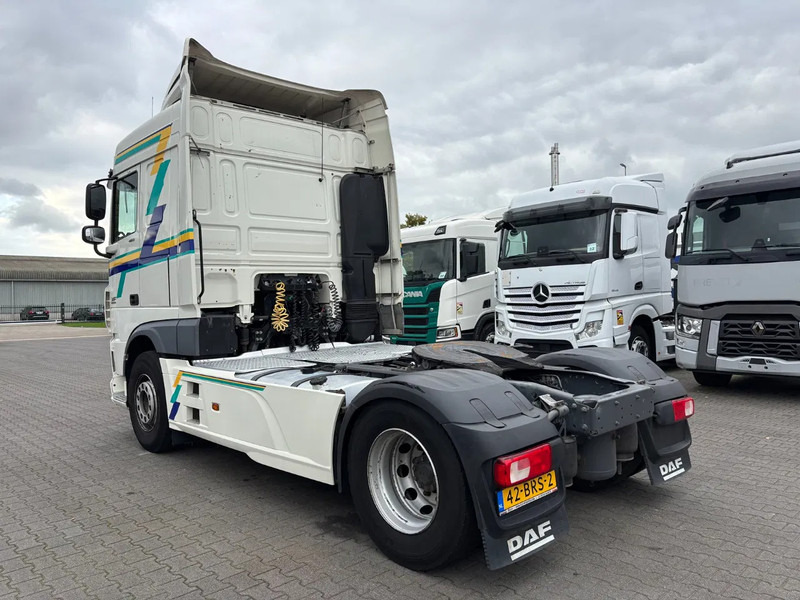 DAF XF 460 Spacecab Euro 6 - Cap tractor: Foto 3 DAF XF 460 Spacecab Euro 6 - Cap tractor: Foto 3