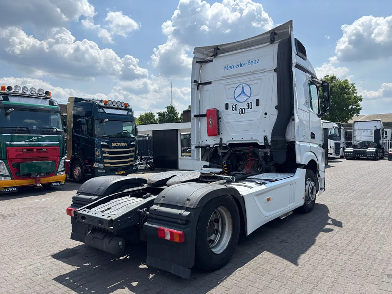 Mercedes-Benz Actros 1845 Retarder Euro 6 - Cap tractor: Foto 4 Mercedes-Benz Actros 1845 Retarder Euro 6 - Cap tractor: Foto 4
