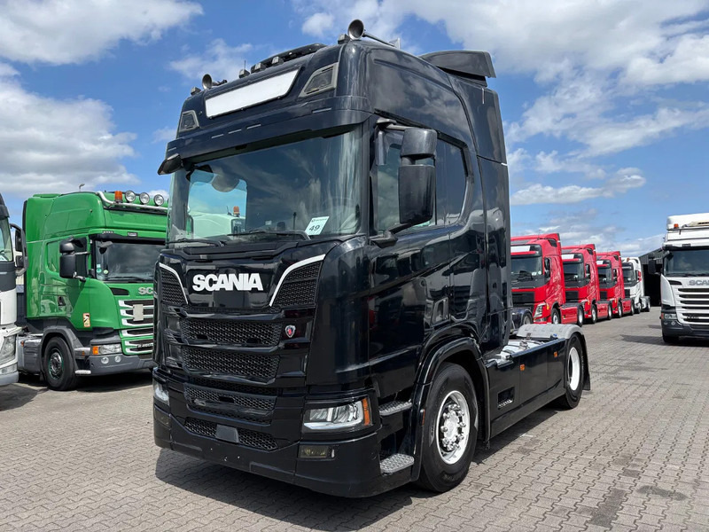 Scania R450 Euro 6 Retarder - Cap tractor: Foto 1 Scania R450 Euro 6 Retarder - Cap tractor: Foto 1