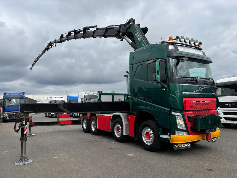 Volvo FH 500 8X4 Euro 6 Fassi 1350 + Fly jib - Cap tractor: Foto 2 Volvo FH 500 8X4 Euro 6 Fassi 1350 + Fly jib - Cap tractor: Foto 2