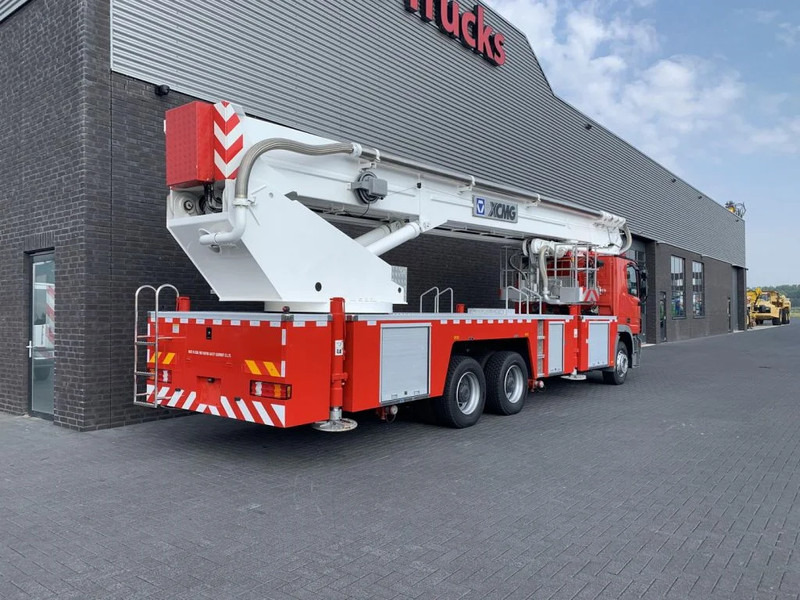 Mercedes-Benz Actros 3332 6X4 XCMG DG53C FIRE FIGTHING PLATFORM 53 METER - Camion: Foto 5 Mercedes-Benz Actros 3332 6X4 XCMG DG53C FIRE FIGTHING PLATFORM 53 METER - Camion: Foto 5
