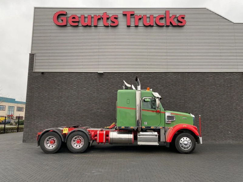 Freightliner CORONADA 6X4 EURO 6 TREKKER/TRACTOR/SATTELZUGMASCHINE/SHOWTRUCK - Cap tractor: Foto 4 Freightliner CORONADA 6X4 EURO 6 TREKKER/TRACTOR/SATTELZUGMASCHINE/SHOWTRUCK - Cap tractor: Foto 4