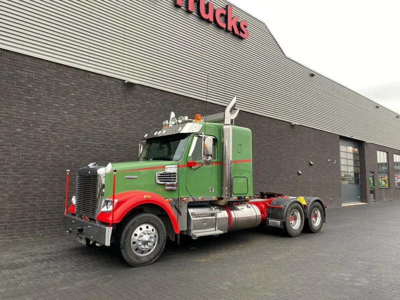 Freightliner CORONADA 6X4 EURO 6 TREKKER/TRACTOR/SATTELZUGMASCHINE/SHOWTRUCK - Cap tractor: Foto 2 Freightliner CORONADA 6X4 EURO 6 TREKKER/TRACTOR/SATTELZUGMASCHINE/SHOWTRUCK - Cap tractor: Foto 2