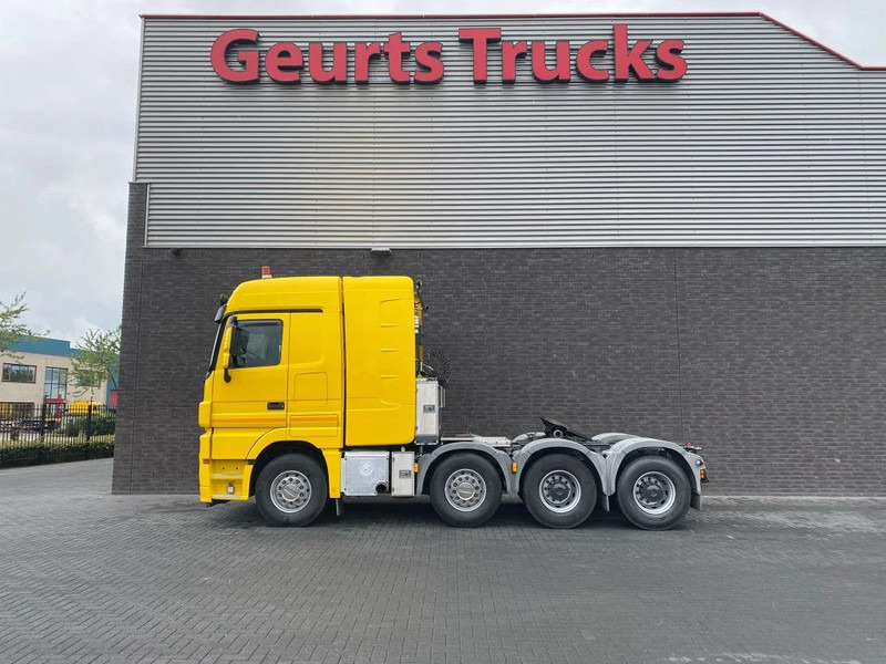 Mercedes-Benz Actros 4165 V8 8X4 SLT TITAN HEAVY DUTY TRACTOR / SCHWERLAST SATTELZUGMASCHINE 250 TON - Cap tractor: Foto 1 Mercedes-Benz Actros 4165 V8 8X4 SLT TITAN HEAVY DUTY TRACTOR / SCHWERLAST SATTELZUGMASCHINE 250 TON - Cap tractor: Foto 1