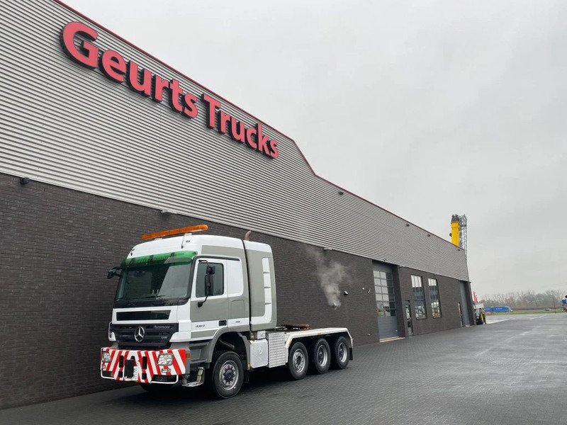 Mercedes-Benz Actros 4360 V8 8X6 V8 SLT TITAN HEAVY DUTY TRACTOR 250 TON - Cap tractor: Foto 2 Mercedes-Benz Actros 4360 V8 8X6 V8 SLT TITAN HEAVY DUTY TRACTOR 250 TON - Cap tractor: Foto 2