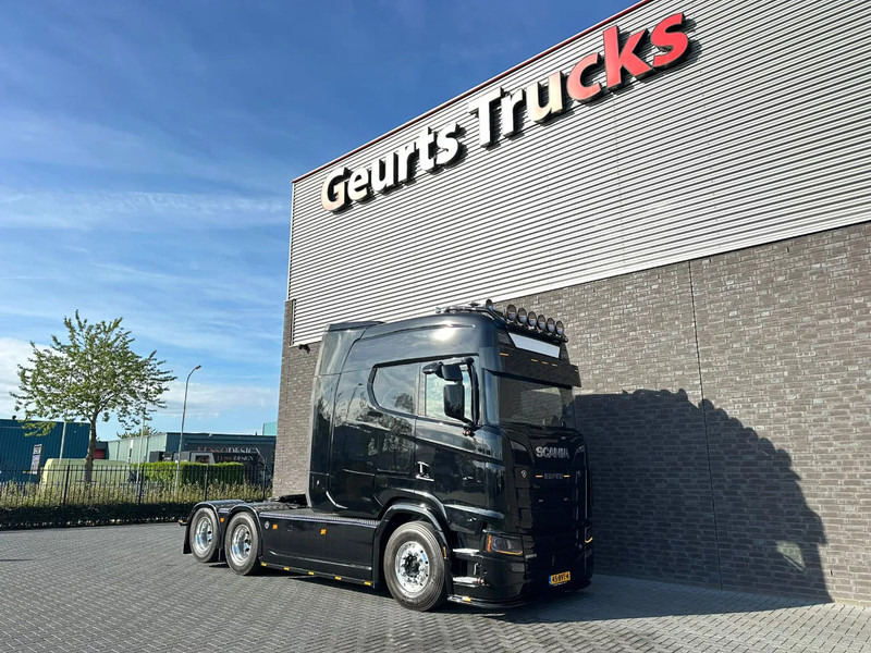 Scania S660 V8 6X2 LONGLINE SPECIAL INTERIOR BUFFL TREKKER MET HYDRAULIEK / SATTELZUG / TRACTOR UNIT / CAMIÓN - Cap tractor: Foto 5 Scania S660 V8 6X2 LONGLINE SPECIAL INTERIOR BUFFL TREKKER MET HYDRAULIEK / SATTELZUG / TRACTOR UNIT / CAMIÓN - Cap tractor: Foto 5