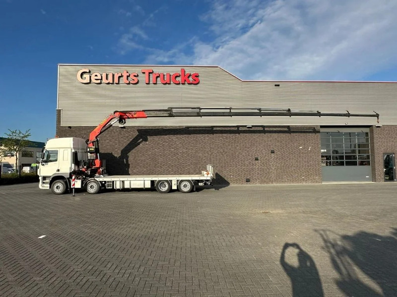 DAF CF 450 8X2 OPRIJWAGEN/MACHINE TRANSPORTER + PALFINGER PK 29002 G KRAAN/KRAN/CRANE/GRUA - Camion cu macara: Foto 1 DAF CF 450 8X2 OPRIJWAGEN/MACHINE TRANSPORTER + PALFINGER PK 29002 G KRAAN/KRAN/CRANE/GRUA - Camion cu macara: Foto 1