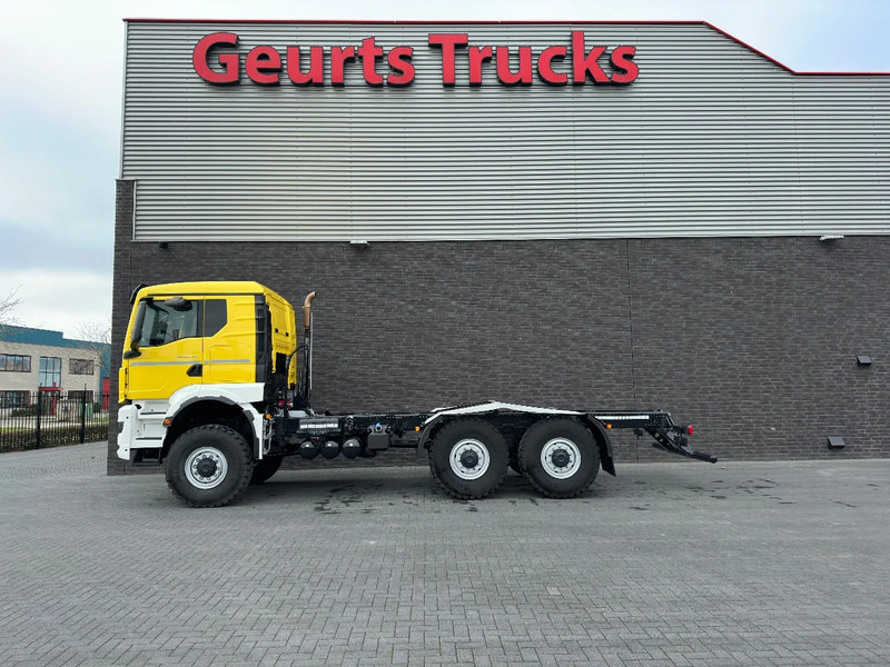 MAN TGS 33.540 6X6 BB CH HEAVY DUTY CHASSIS CABINE/NIEUW/NEUE/NEW - Camion şasiu: Foto 1 MAN TGS 33.540 6X6 BB CH HEAVY DUTY CHASSIS CABINE/NIEUW/NEUE/NEW - Camion şasiu: Foto 1