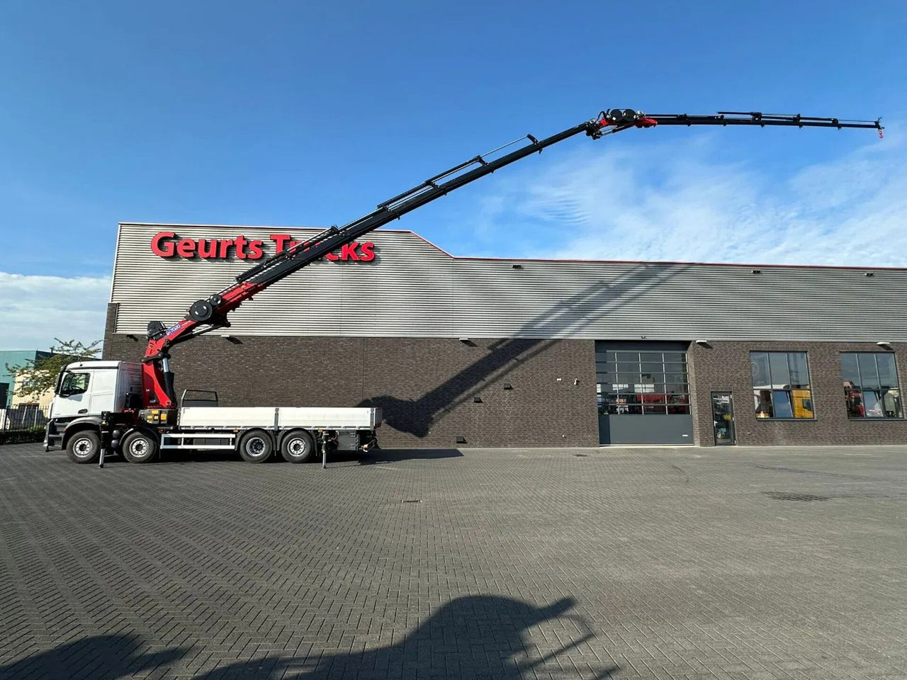 Mercedes-Benz Arocs 3251 8X2 + HMF 7020-K7 FJ 1400-K6 KRAAN/KR - Camion cu macara: Foto 1 Mercedes-Benz Arocs 3251 8X2 + HMF 7020-K7 FJ 1400-K6 KRAAN/KR - Camion cu macara: Foto 1
