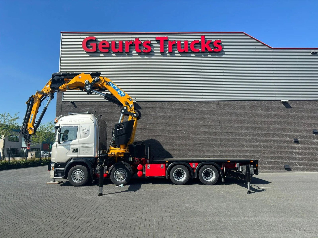 Scania G450 8X4 + EFFER 1255/8S + JIB 6S HD KRAAN/KRAN/ - Camion cu macara: Foto 5 Scania G450 8X4 + EFFER 1255/8S + JIB 6S HD KRAAN/KRAN/ - Camion cu macara: Foto 5